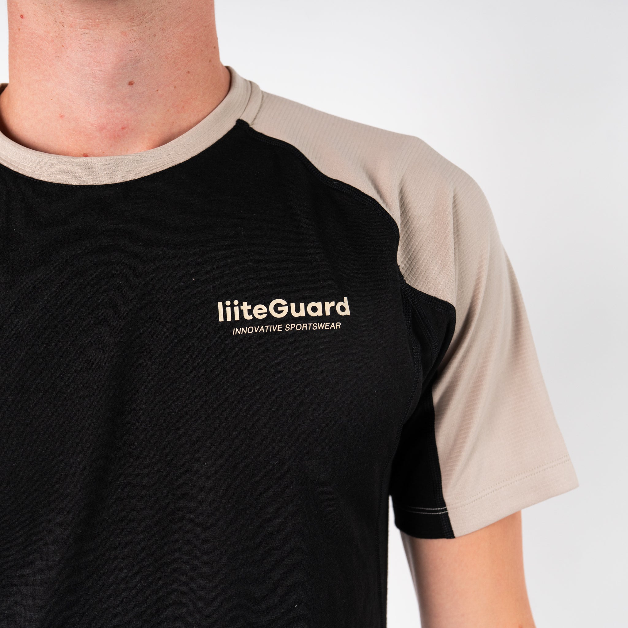 liiteGuard MERINO HYBRID T-SHIRT (MEN) T-shirts Black/Sand