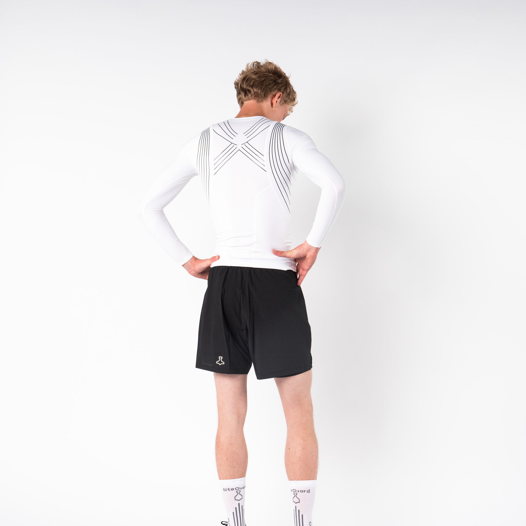 liiteGuard SPINE-TECH BASELAYER LS (MEN) Baselayer White
