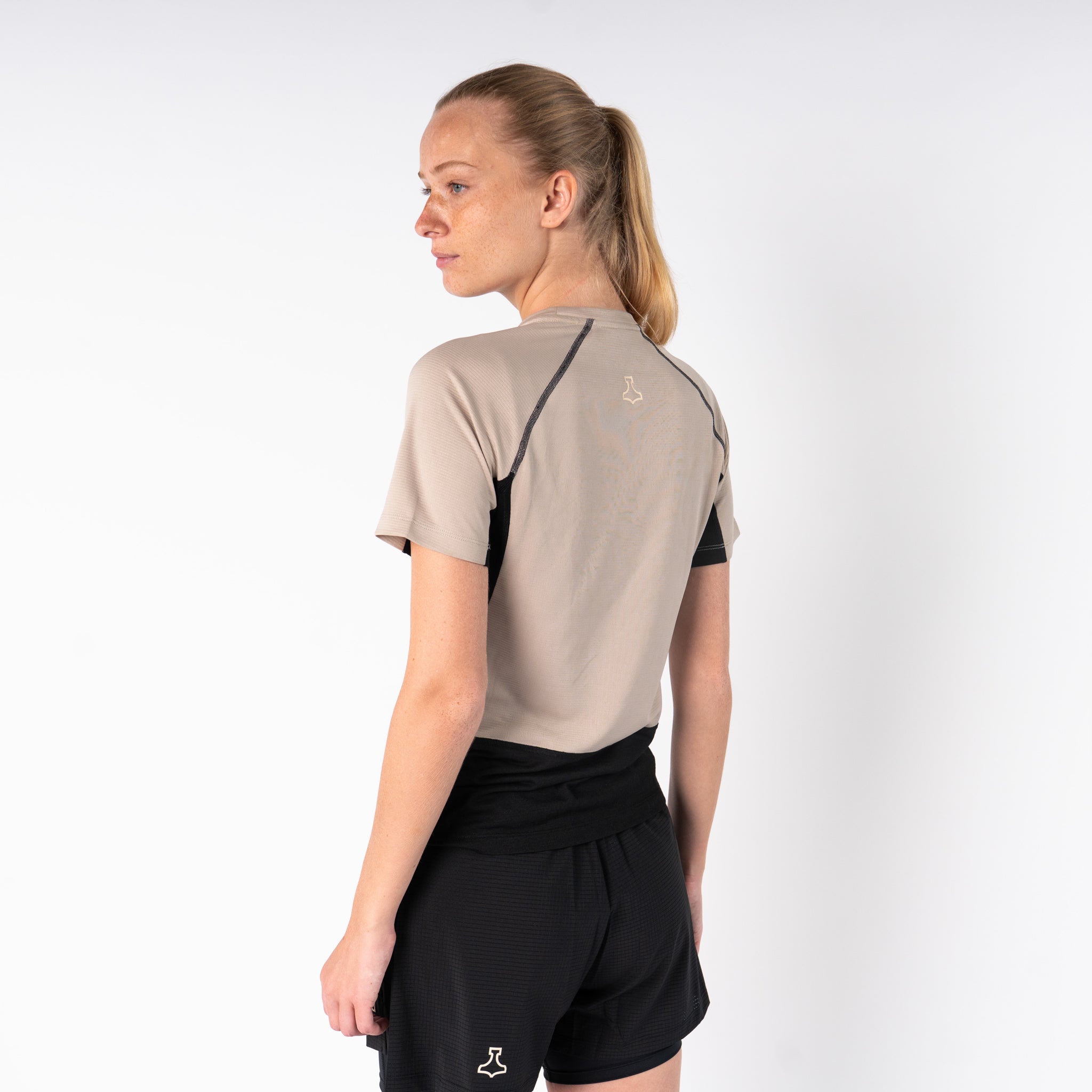 liiteGuard MERINO HYBRID T-SHIRT (WOMEN) T-shirts Black/Sand